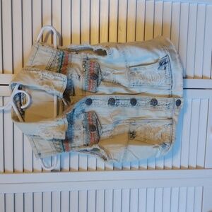 Jean Vest